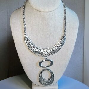 Chico’s Boho Chunky Statement Necklace Rustic Silver Bib Style Drop Pendant